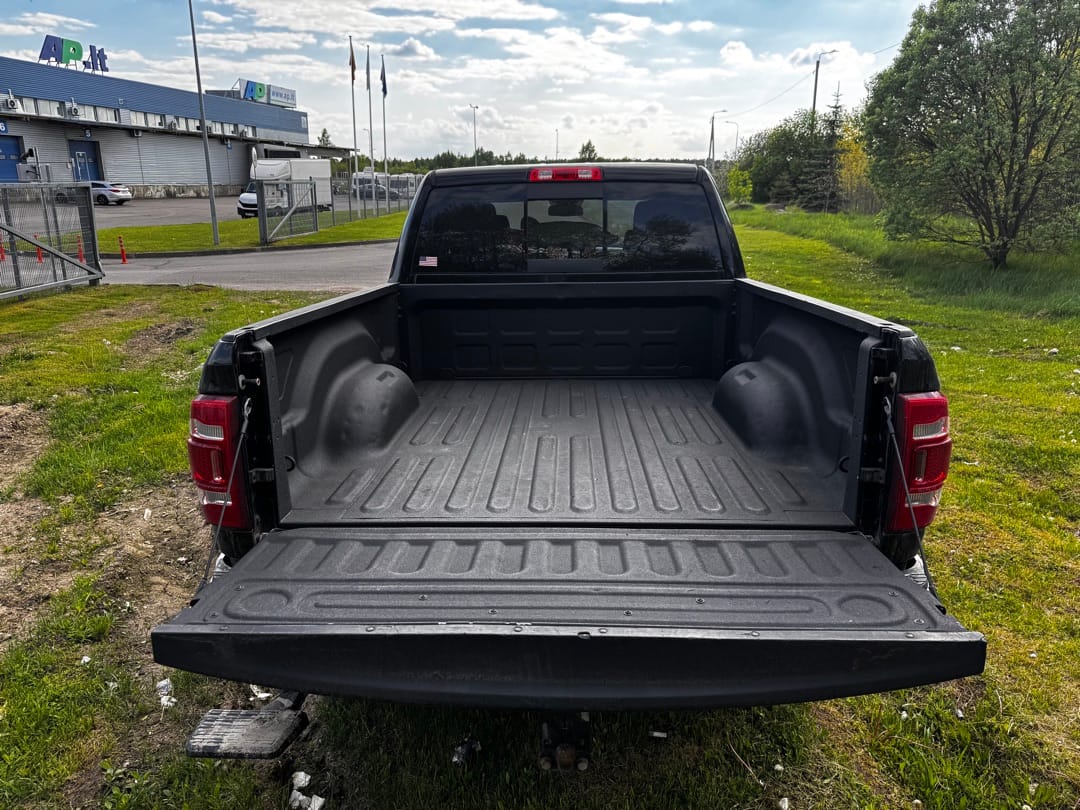DODGE RAM 2500 — 3