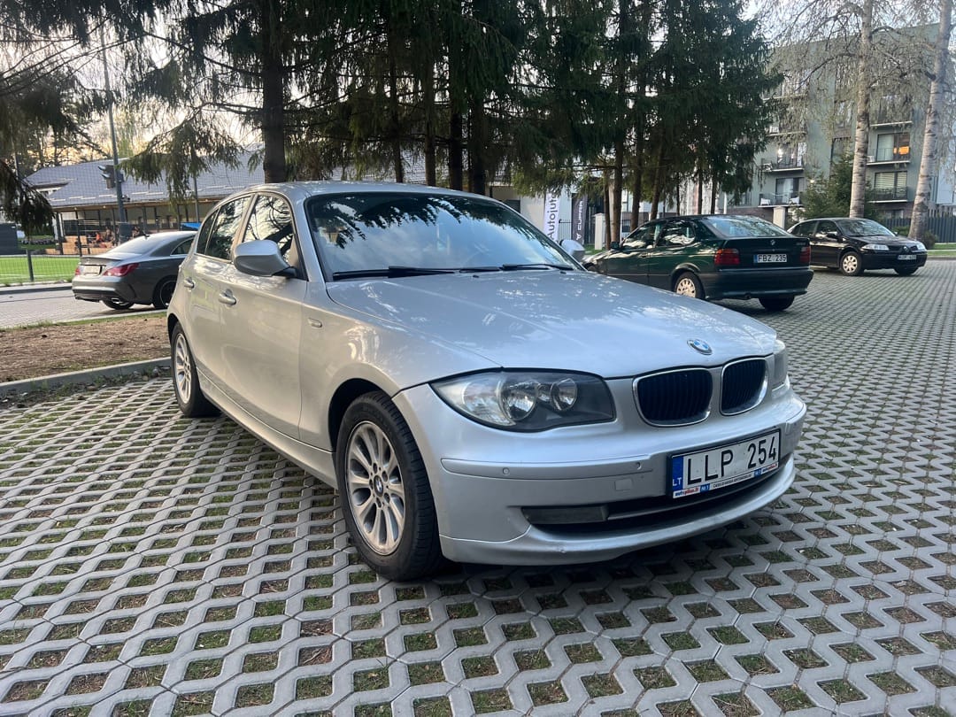 BMW 120 — 2