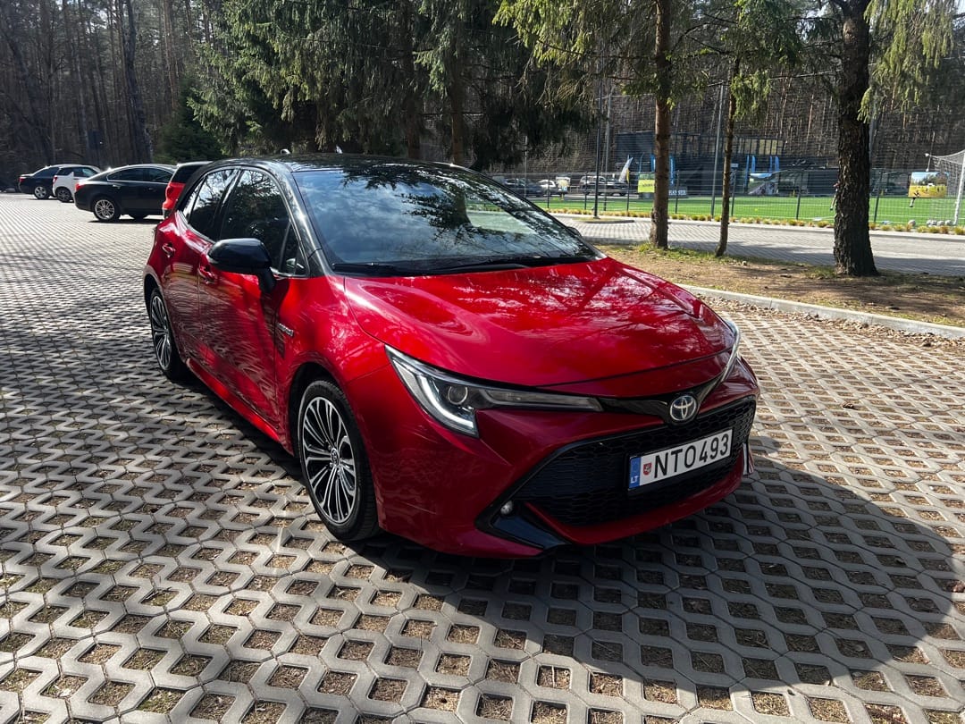 Toyota Corolla — 2